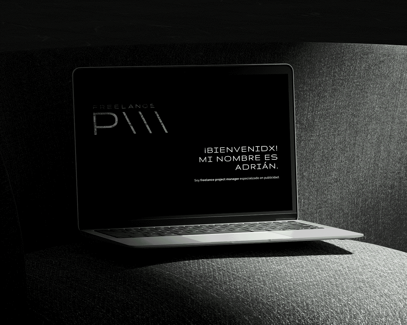 Freelance Project Manager. Proyecto para Adrián Conrado.